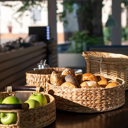 Sova Hotel 3*